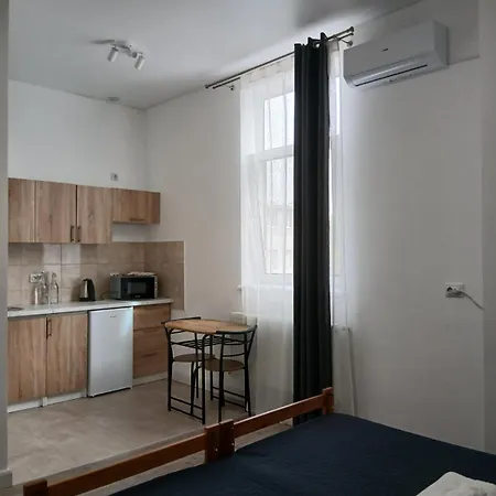 Hostel апарт-готель олімпік Lviv